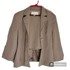 DONCASTER SUIT AND SKIRT SET WOMEN'S SIZE 16|PLUS IN ARMY GREEN